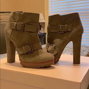 High heel booties